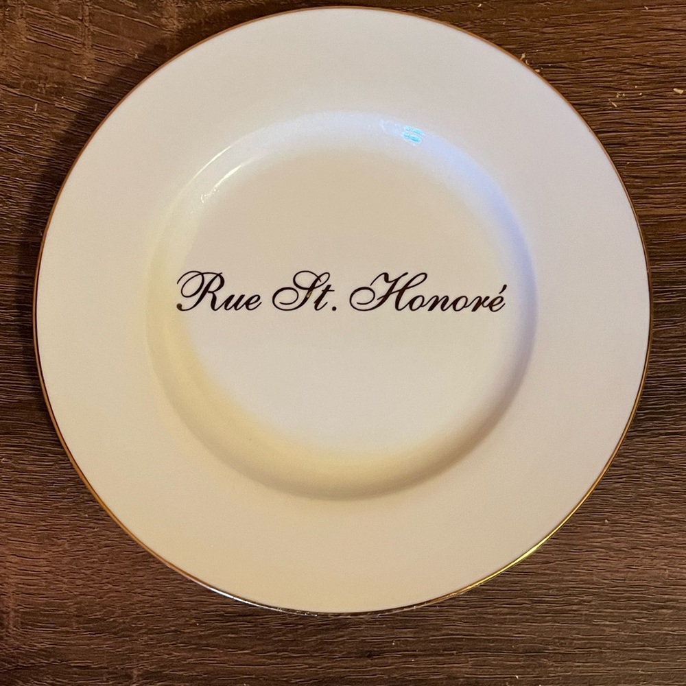 Gold & White Dinner Plate